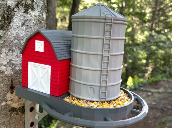 Barn and Silo Bird Feeder
