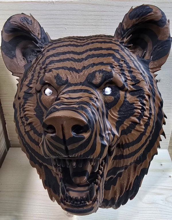 3D Printed Layered Bear Wall Art – Multi-Color Wildlife Display